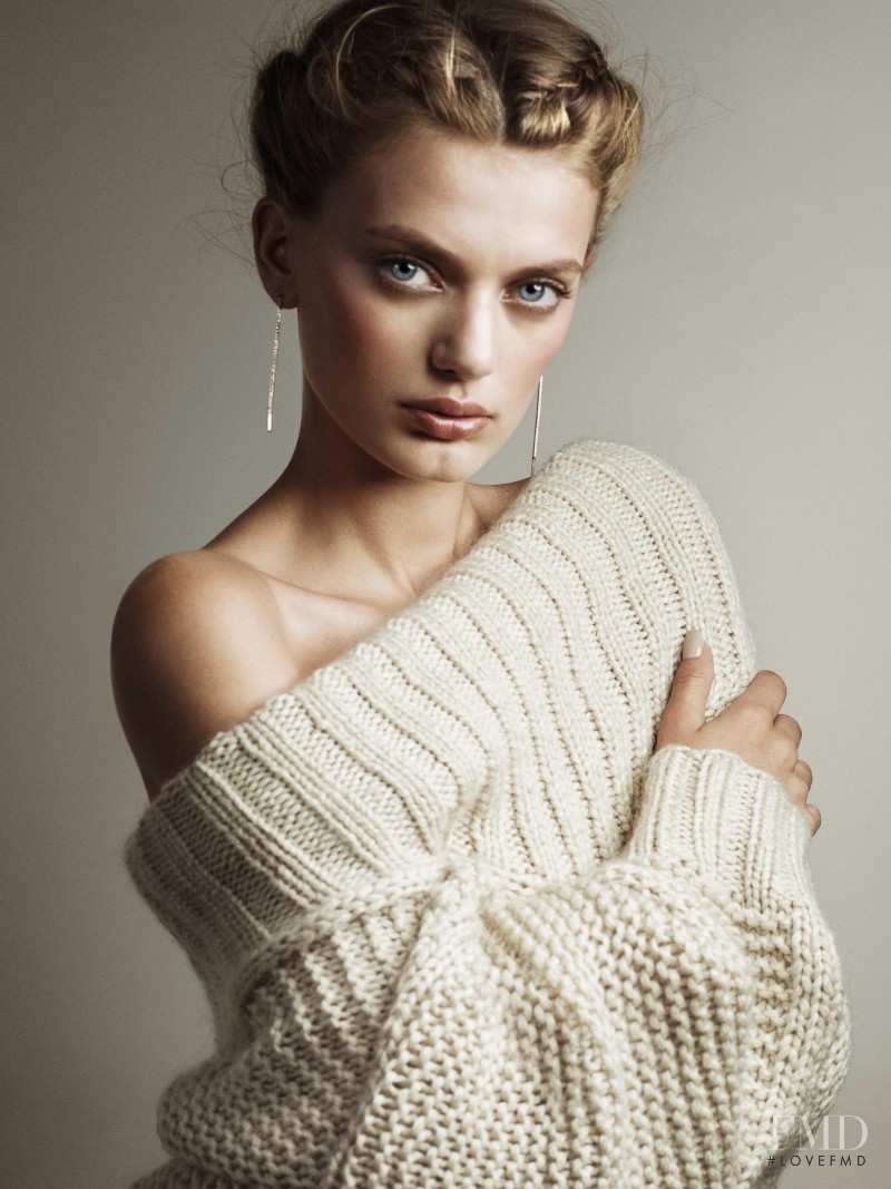 Bregje Heinen featured in Bregje Heinen, August 2015