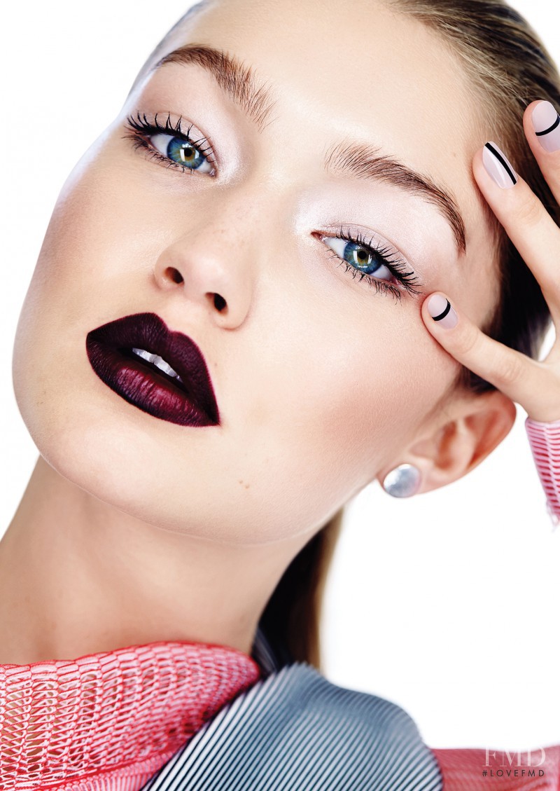 Gigi Hadid featured in Gigi Byte, November 2015