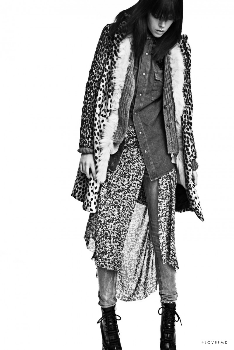 Meghan Collison featured in Nomade, October 2011