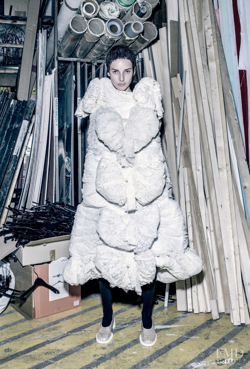 Julia Bergshoeff featured in Rei Kawakubo, October 2015