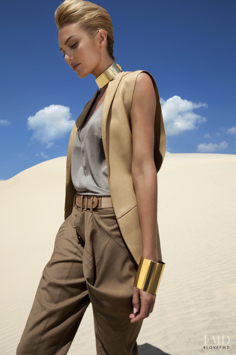Candice Swanepoel featured in Queen Of The Desert, October 2011
