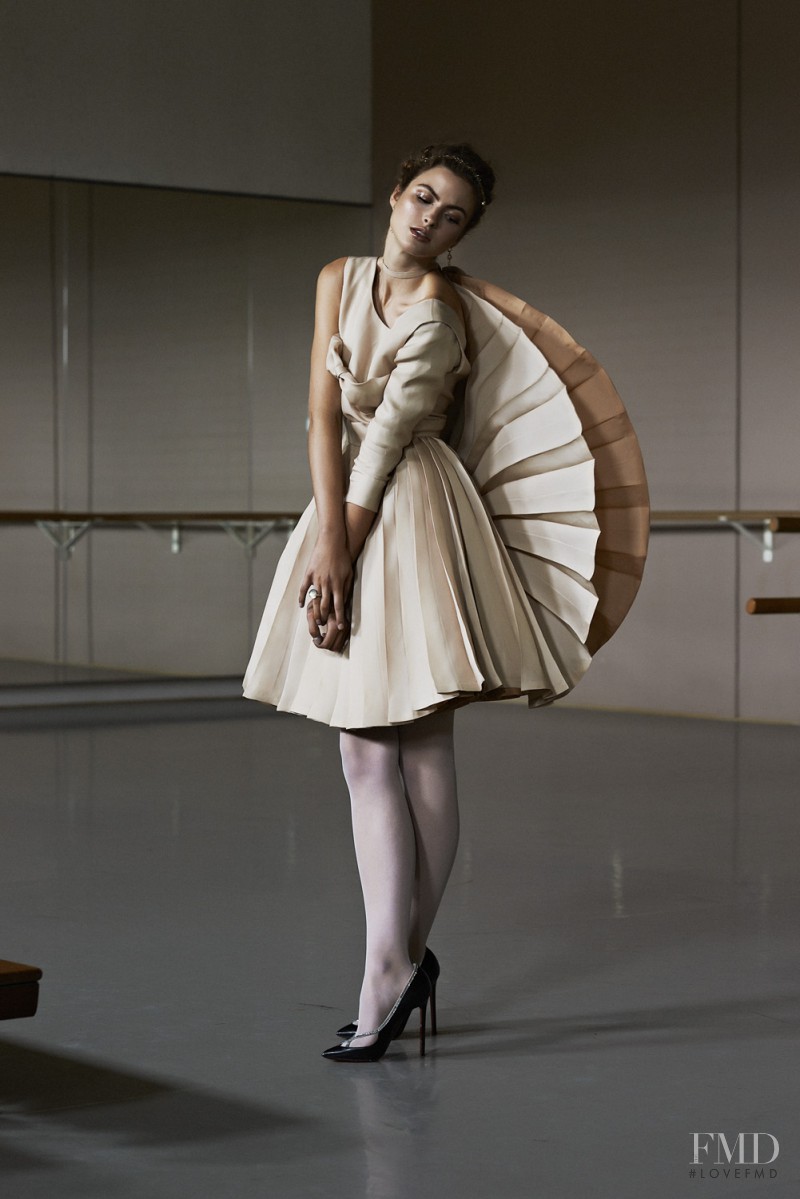 Simone Doreleijers featured in Prima Ballerina, November 2011