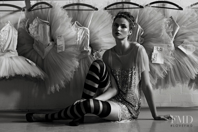 Simone Doreleijers featured in Prima Ballerina, November 2011