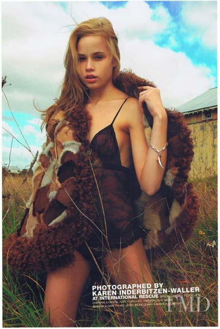 Makenzie Leigh featured in Mak Weinman, November 2009