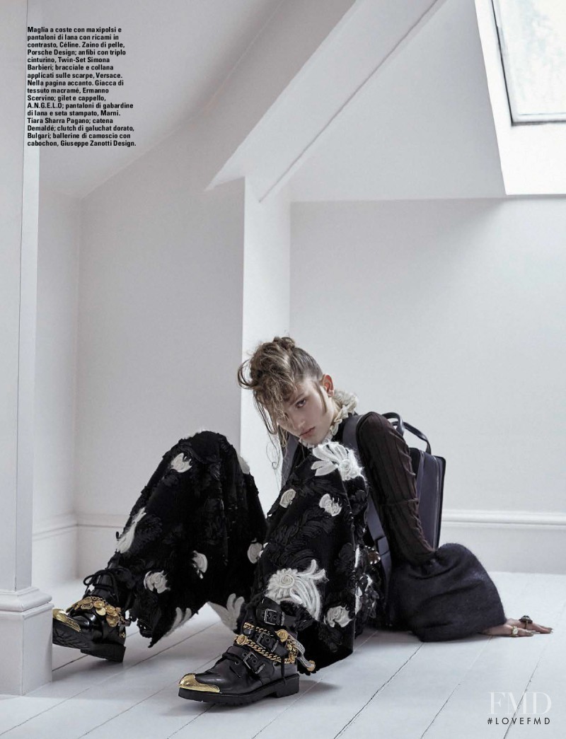 Sabina Lobova featured in Close-Up, October 2015