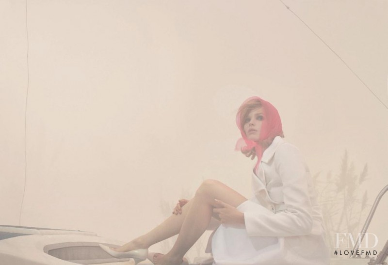 Alisa Ahmann featured in Alisa Ahmann, November 2015