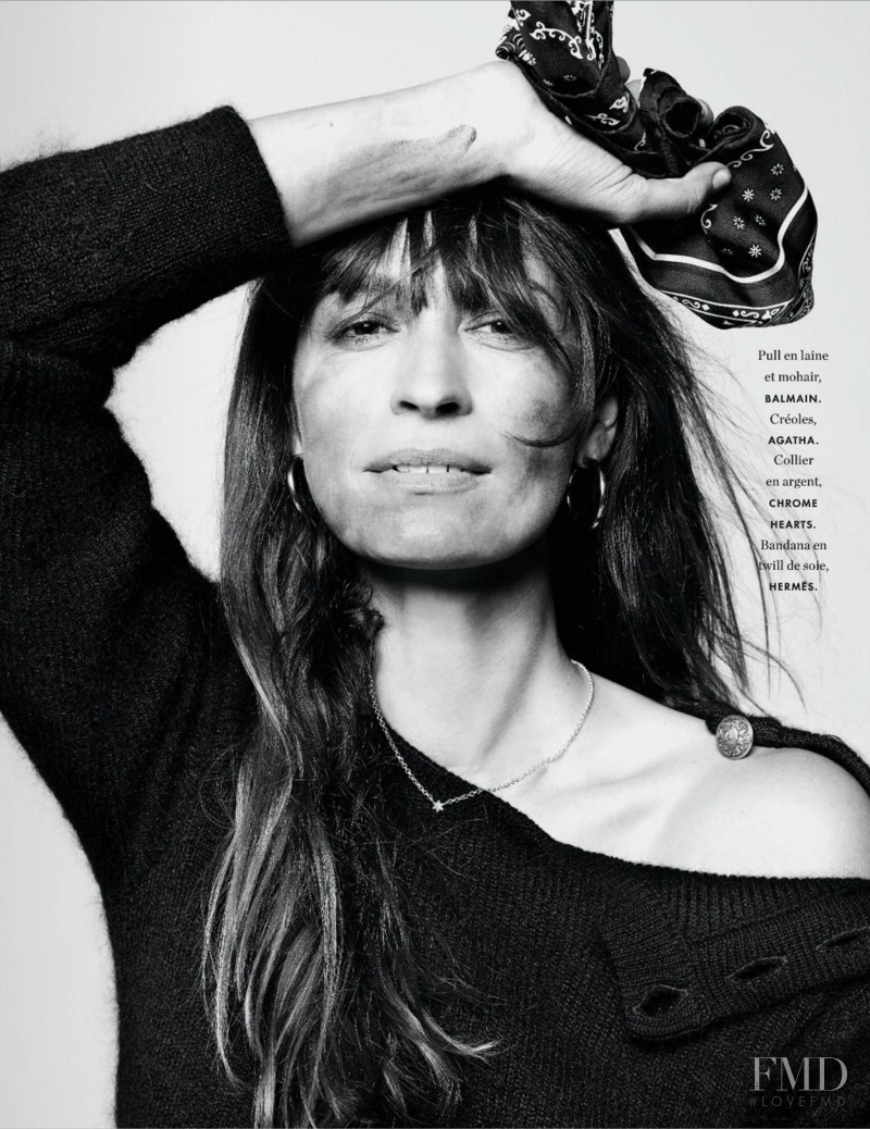 Caroline de Maigret featured in Parisienne De Tous Les Pays, November 2014