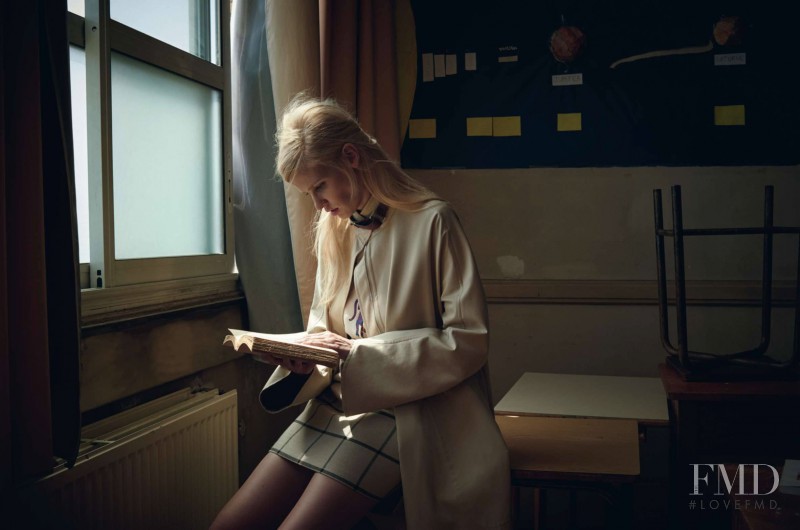 Lara Stone featured in Lara Stone, September 2015