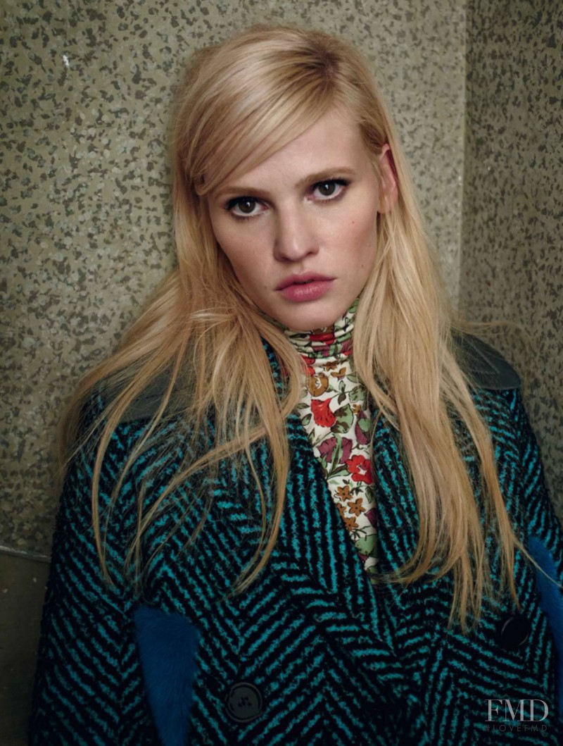 Lara Stone featured in Lara Stone, September 2015