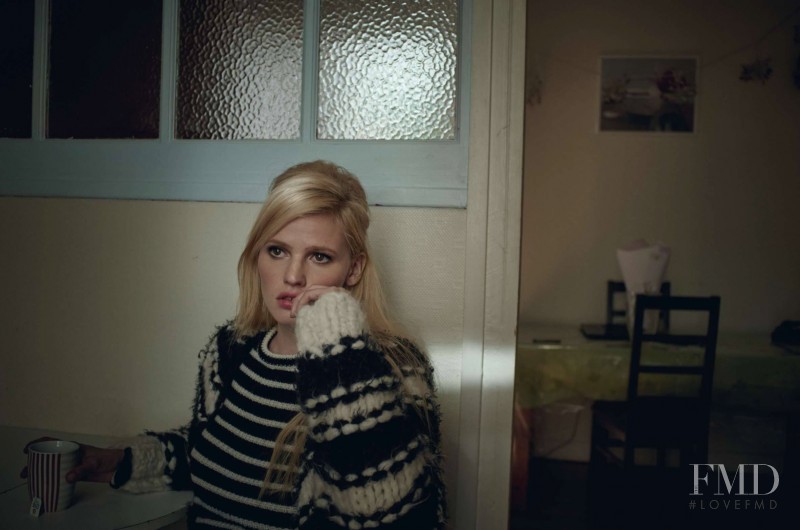 Lara Stone featured in Lara Stone, September 2015