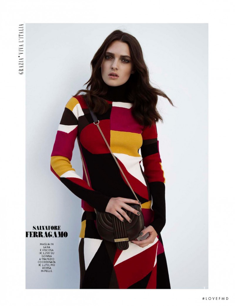 Kristen Murphy featured in Viva L\'Italia, September 2015