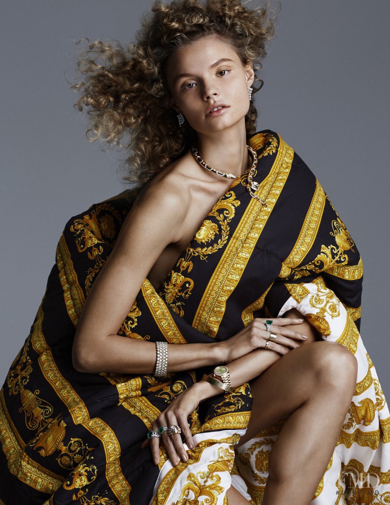 Magdalena Frackowiak featured in Magdalena Frackowiak, December 2015