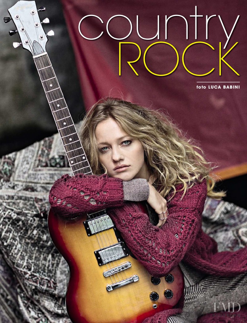 Zippora Seven featured in Country Rock, September 2015