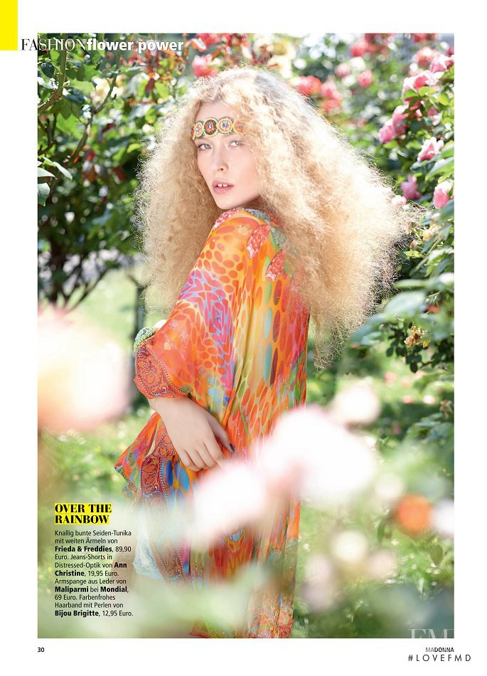 Viktoria Foti featured in Let the Sunshine in..., July 2015