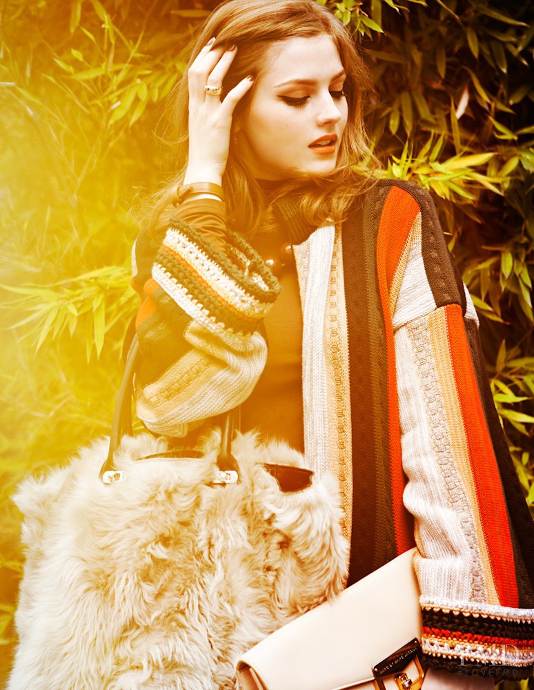 Amber Anderson featured in State and Main, October 2011