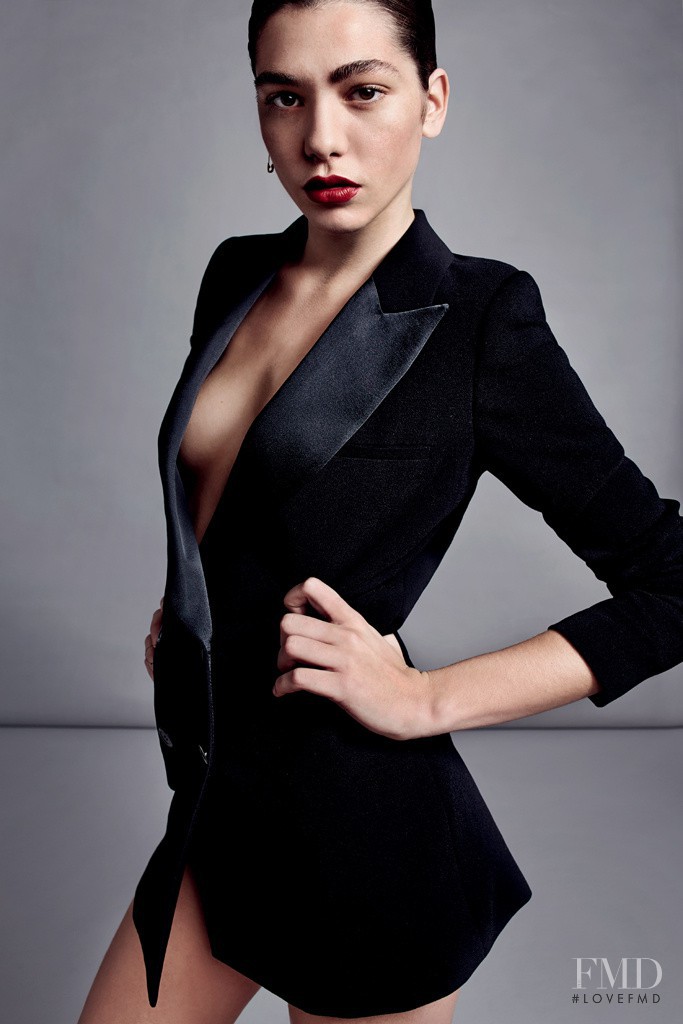 Steffy Argelich featured in Las new faces de la moda española, March 2015