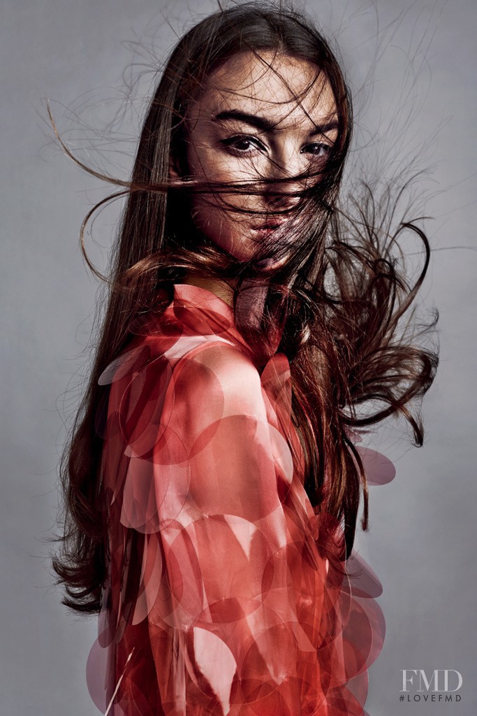 Natalia Munoz featured in Las new faces de la moda española, March 2015