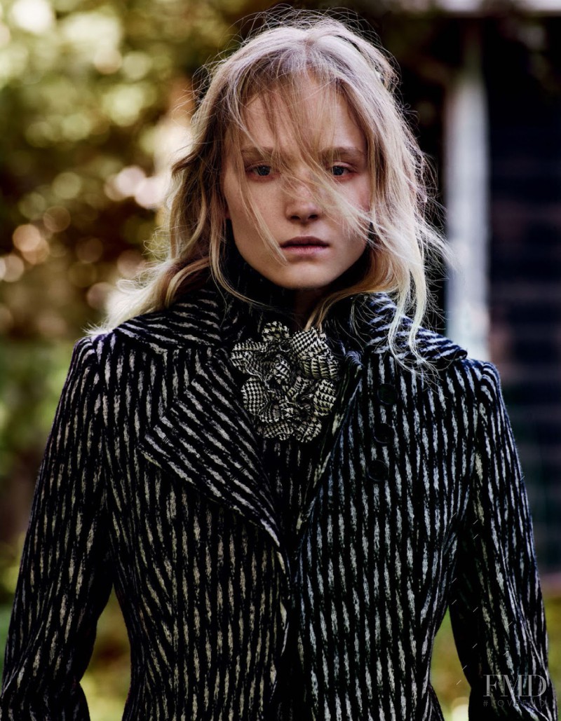 Maja Salamon featured in Into The Woods, January 2016