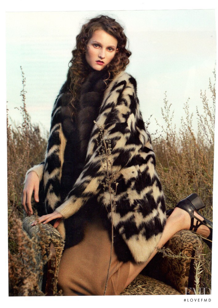 Viola Podkopaeva featured in Style, November 2015