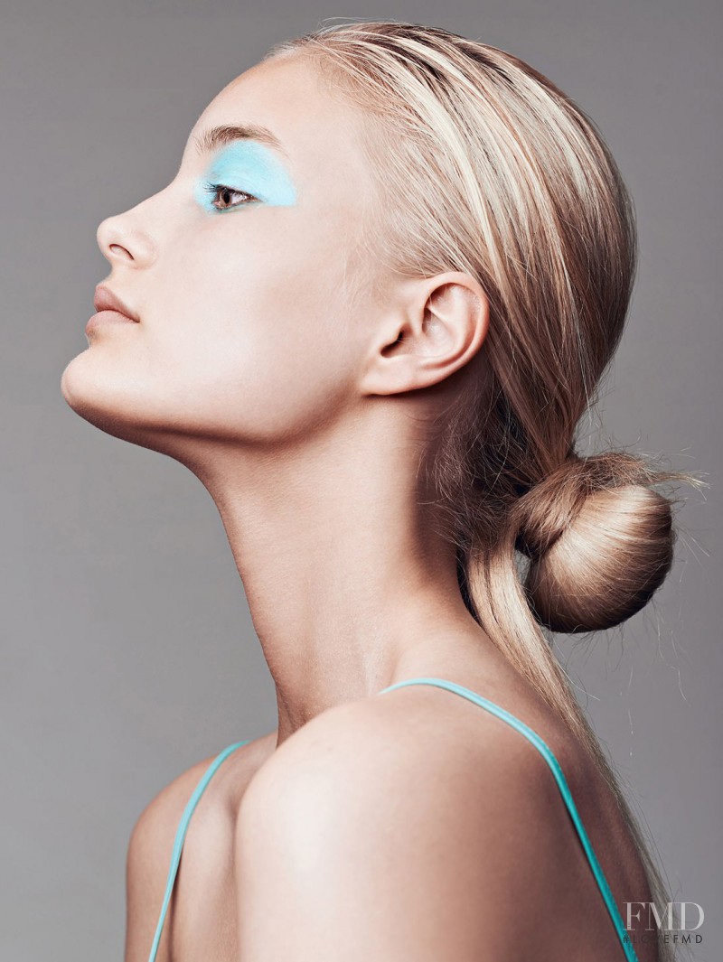 Alisa Forslund featured in Pastels, November 2015