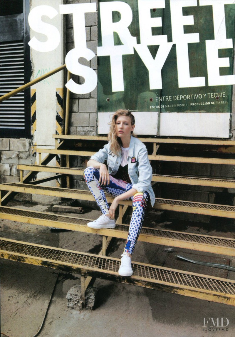 Katharina Kaminski featured in Street Style, October 2015