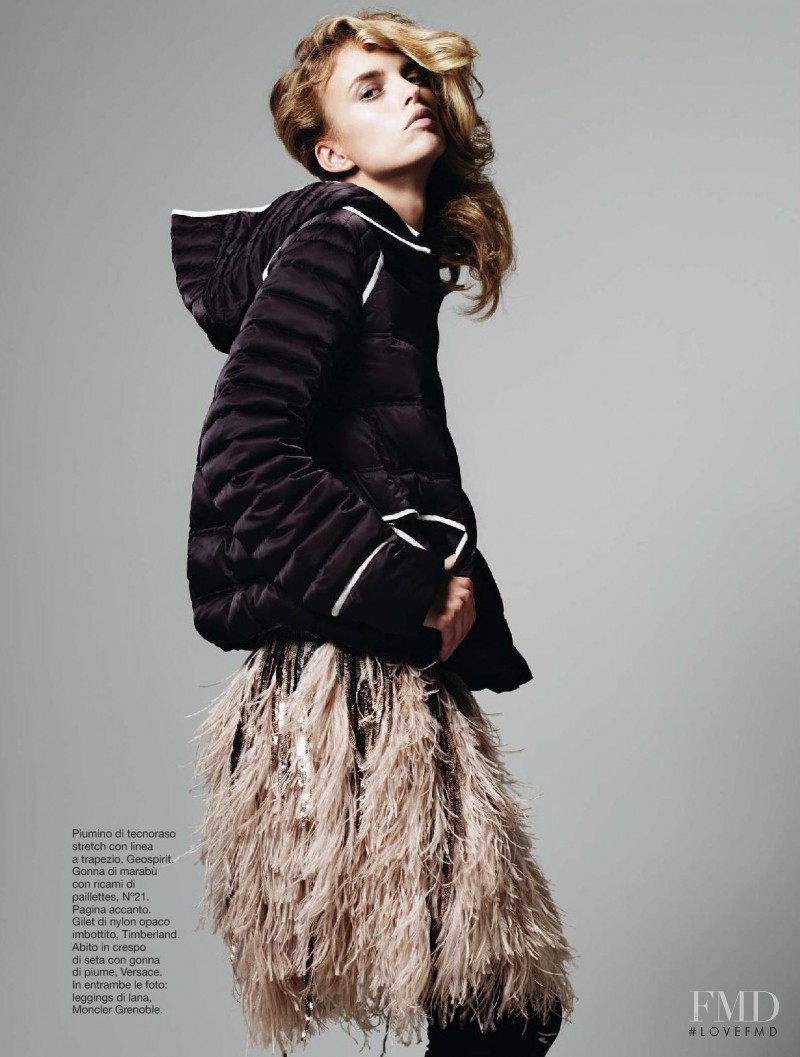 Sophie Holmes featured in Aria 100%, November 2011