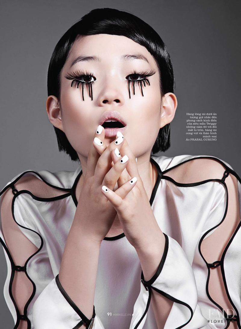 Hyun Ji Shin featured in Beauty, August 2015