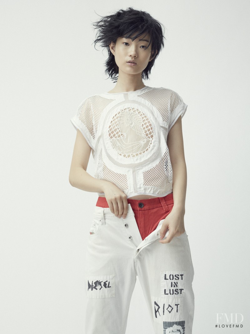 Hyun Ji Shin featured in Hyun Ji Shin, February 2015