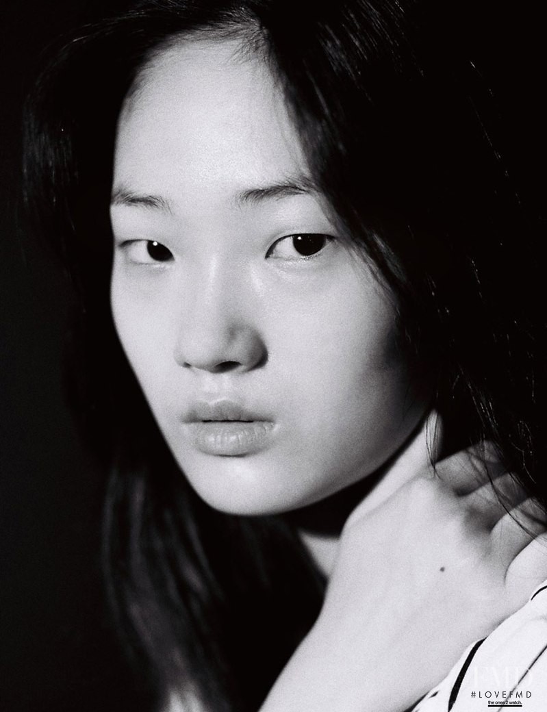Hyun Ji Shin featured in Pretty Tall Girls, October 2015