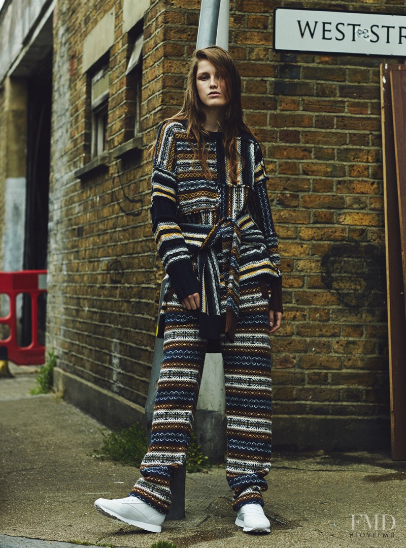 Tessa Bruinsma featured in Sharing A Wardrobe, September 2015