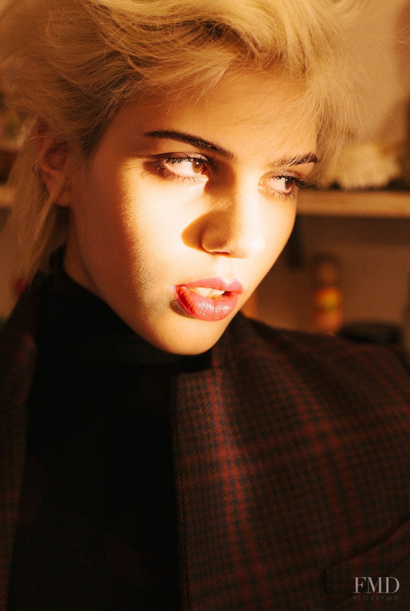 Julia Cumming featured in Fall’s Best Lip Shades—Modeled by Fashion’s Next It Girl, September 2014