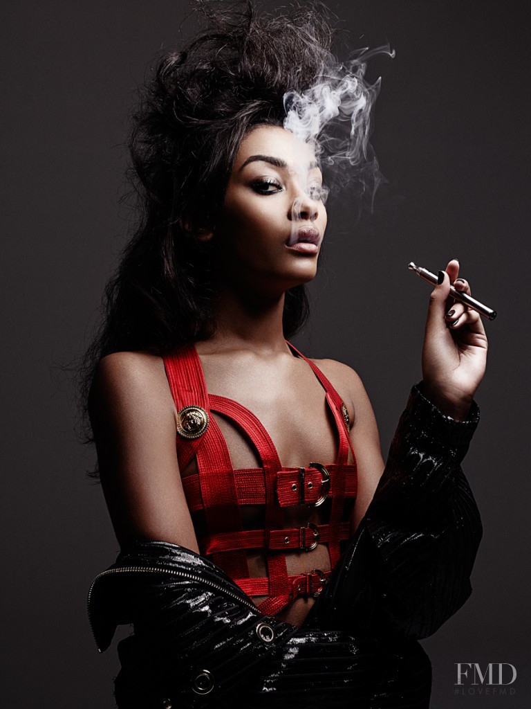 Cheyenne Maya Carty featured in They Look Like They\'re Trapped In a Vape Capsule, December 2014