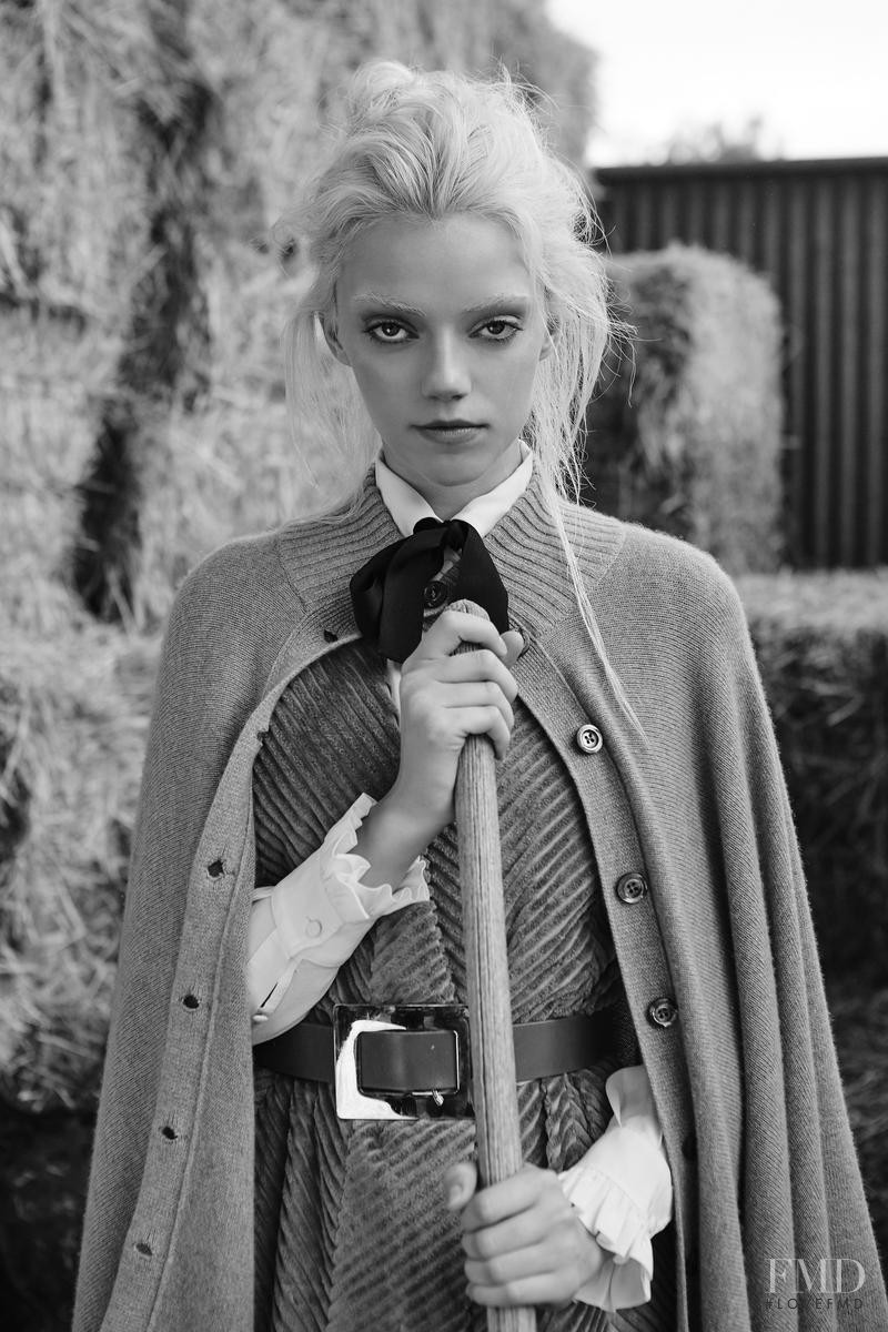 Pyper America Smith featured in Pyper Club, November 2015