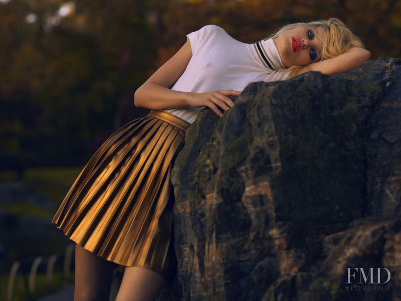 Frida Aasen featured in La foret enchantee, December 2011