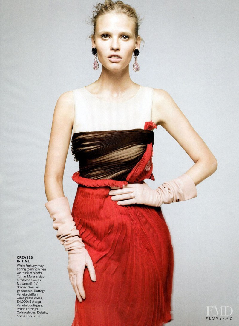 Lara Stone featured in Above The Fold, December 2011