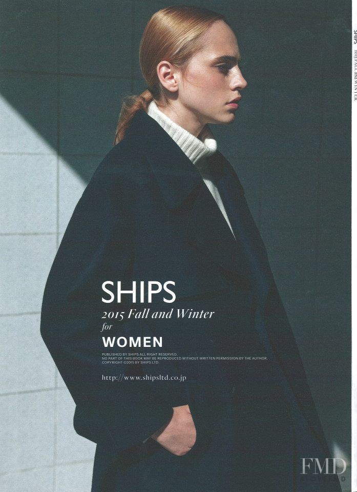 Women\'s Casual, September 2015