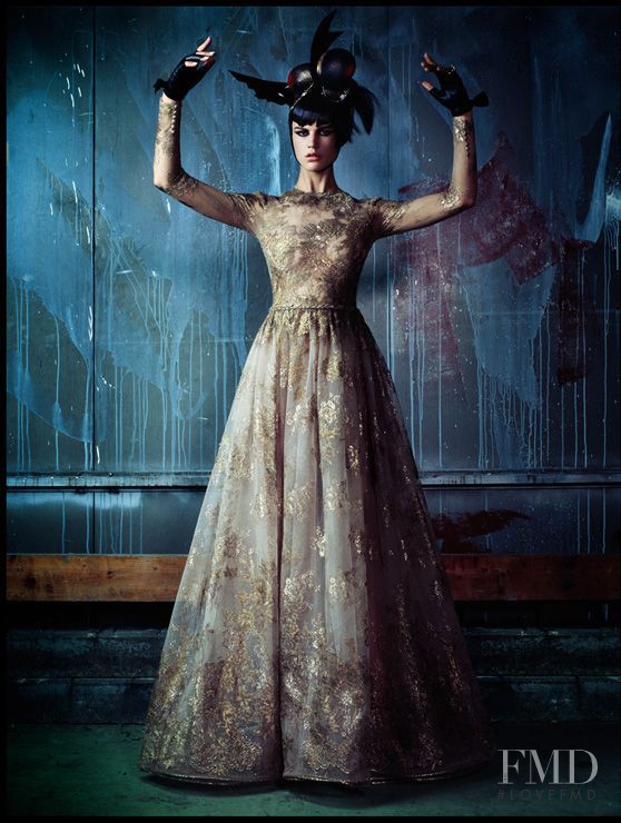 Saskia de Brauw featured in Couture 2011, December 2011