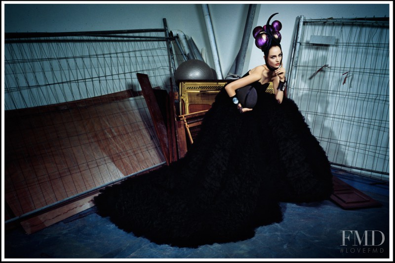 Zuzanna Bijoch featured in Couture 2011, December 2011