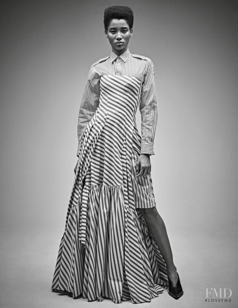 Lineisy Montero featured in Leçon De Style Partie 2, February 2016