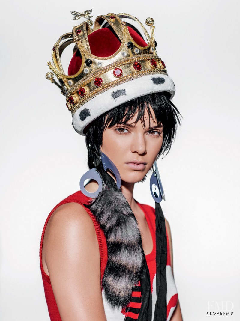 Kendall Jenner featured in Rave Fashion, January 2016