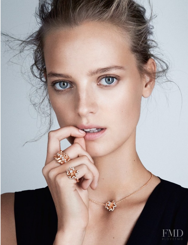 Ine Neefs featured in Mix & Match, February 2016