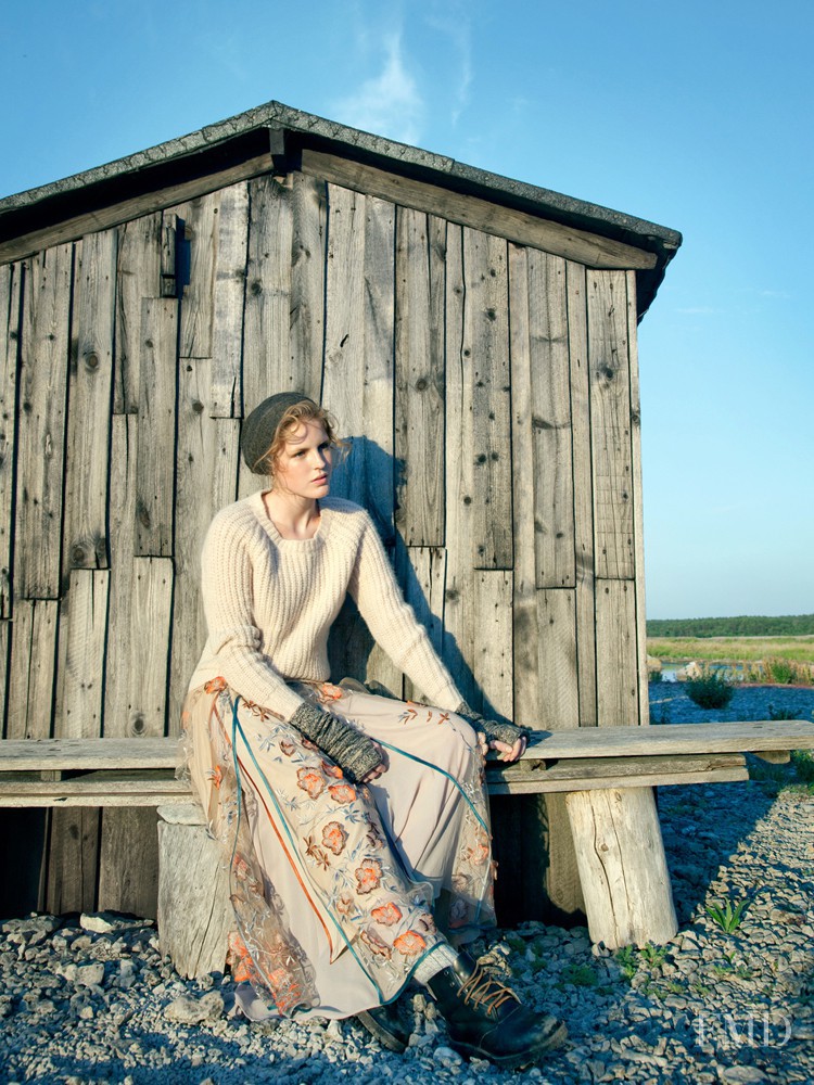 Linnea Regnander featured in Our Lady, November 2011