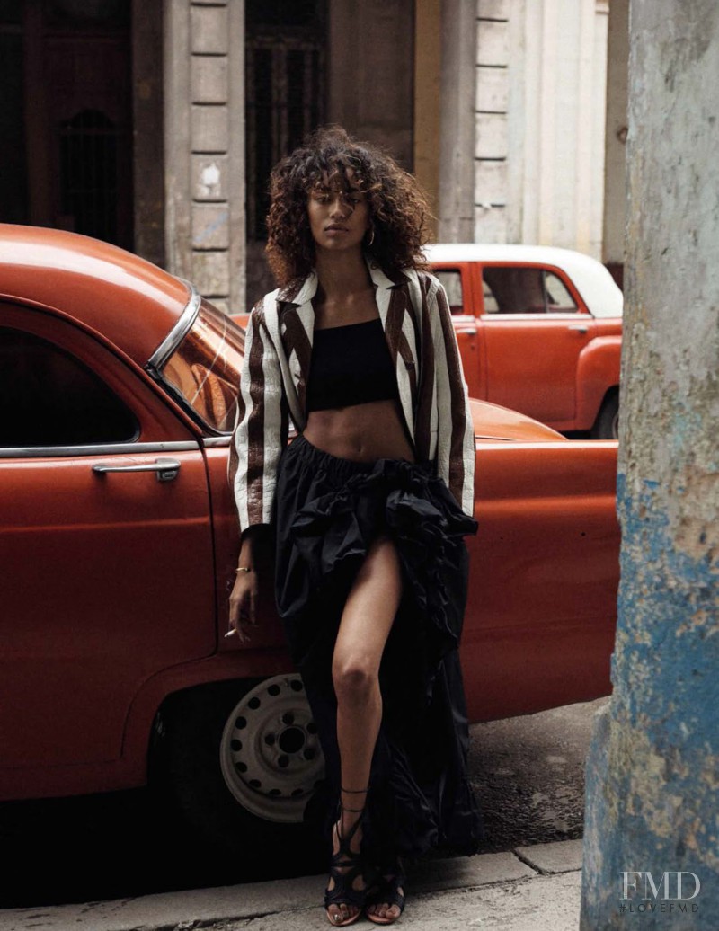 Anais Mali featured in Bienvenida, Cuba, March 2016