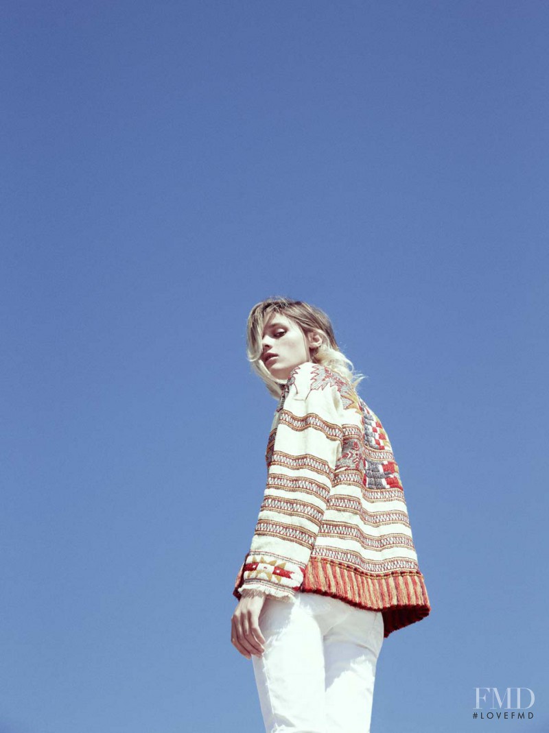 Leila Goldkuhl featured in Leila Goldkuhl, May 2015