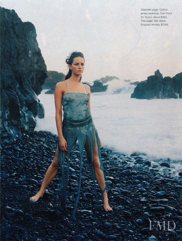Siobhan Snyder featured in Summer\'s Newest Look, May 2001