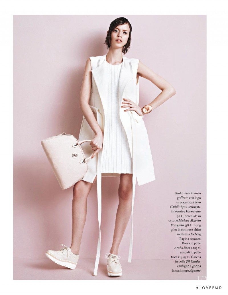 Amanda de Oliveira Queiroz featured in Gradazioni di bianco, March 2014