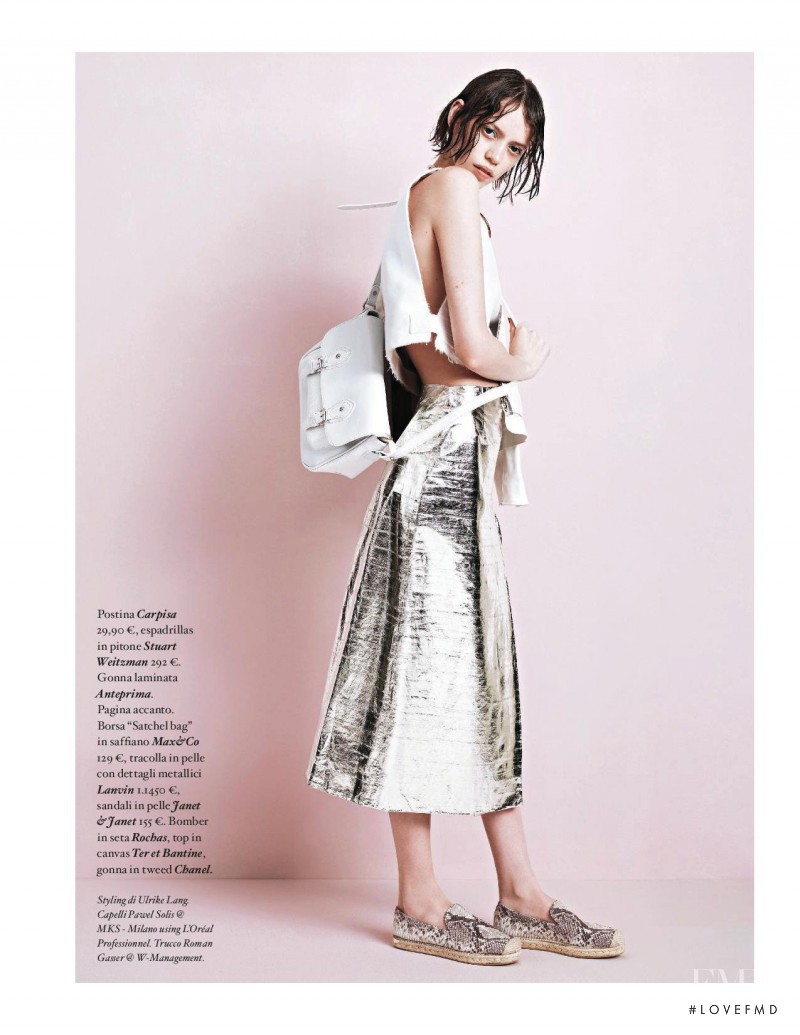 Amanda de Oliveira Queiroz featured in Gradazioni di bianco, March 2014