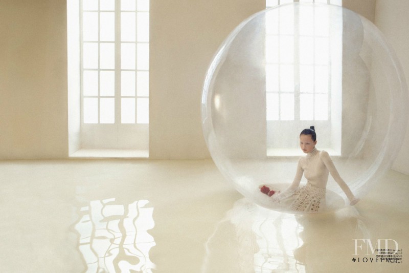 Xin Xie featured in Floating World, September 2015