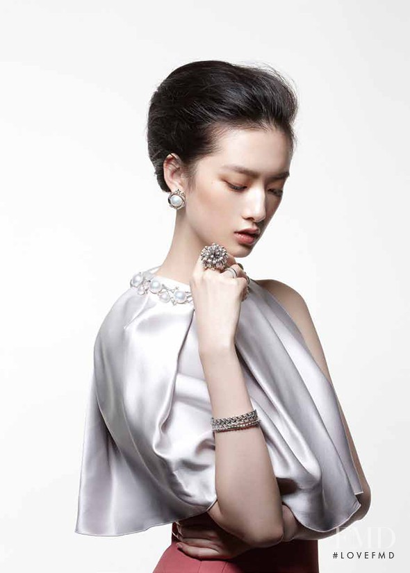 Cici Xiang Yejing featured in Beauty, October 2013
