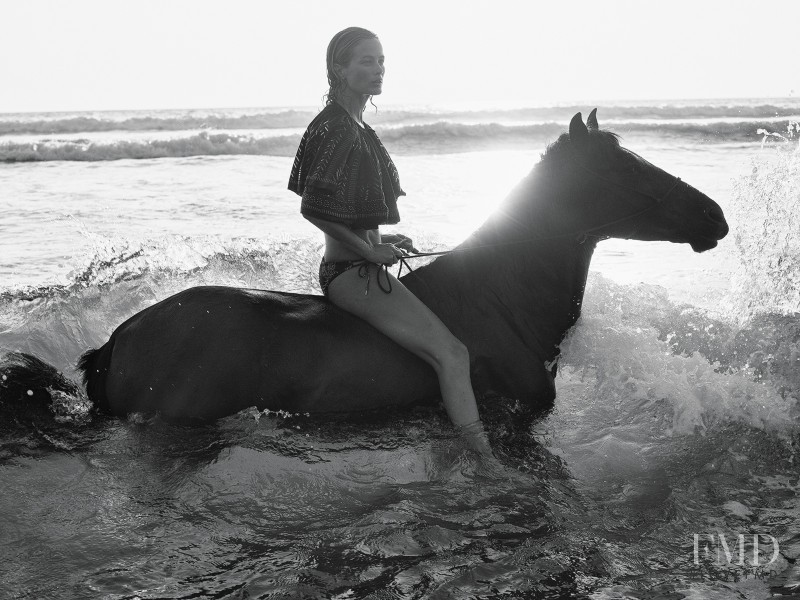 Carolyn Murphy featured in Secret Hideaway, March 2016